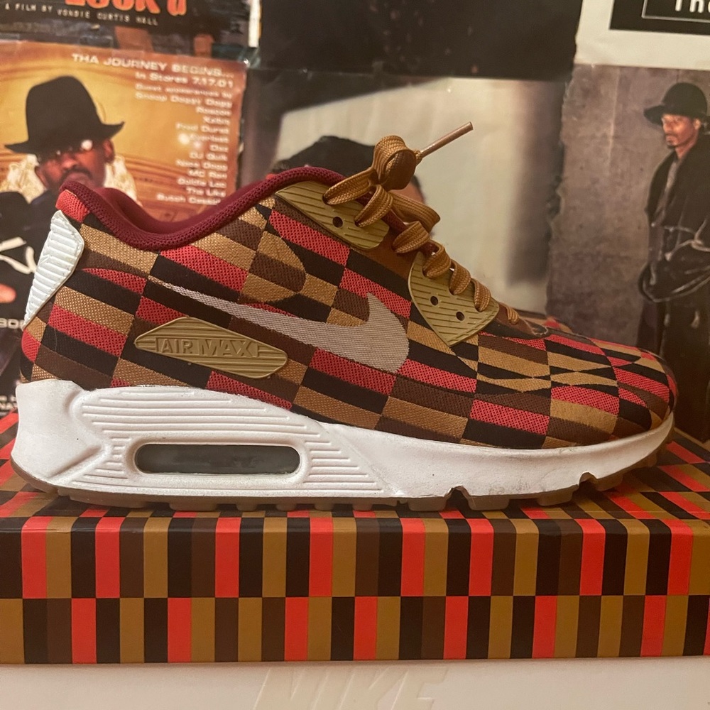 ❌SOLD❌Nike X Roundel Air Max 90 London Underground 150th anniversary size 6.5